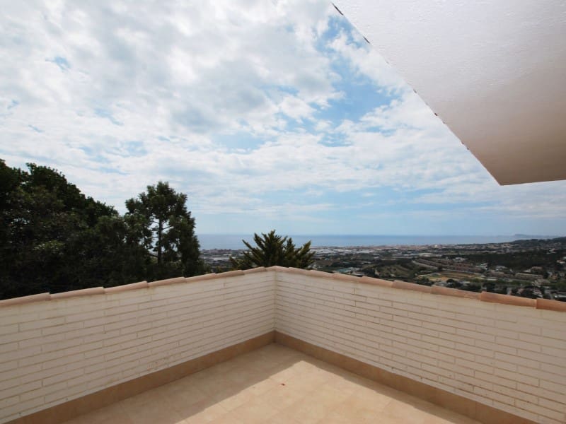 5 quarto Moradia para venda em Cabrils com garagem - 940 000 € (Ref: 9458629)