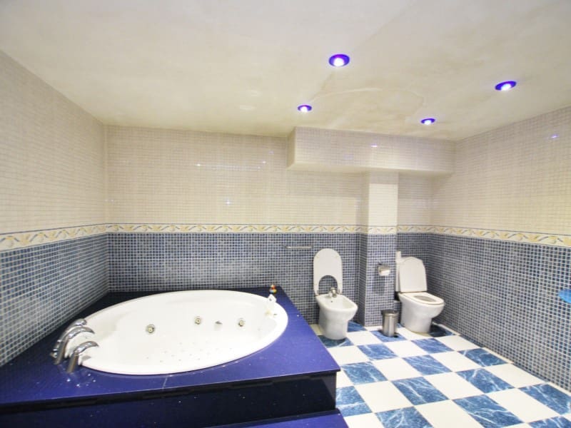 5 quarto Moradia para venda em Cabrils com garagem - 940 000 € (Ref: 9458629)