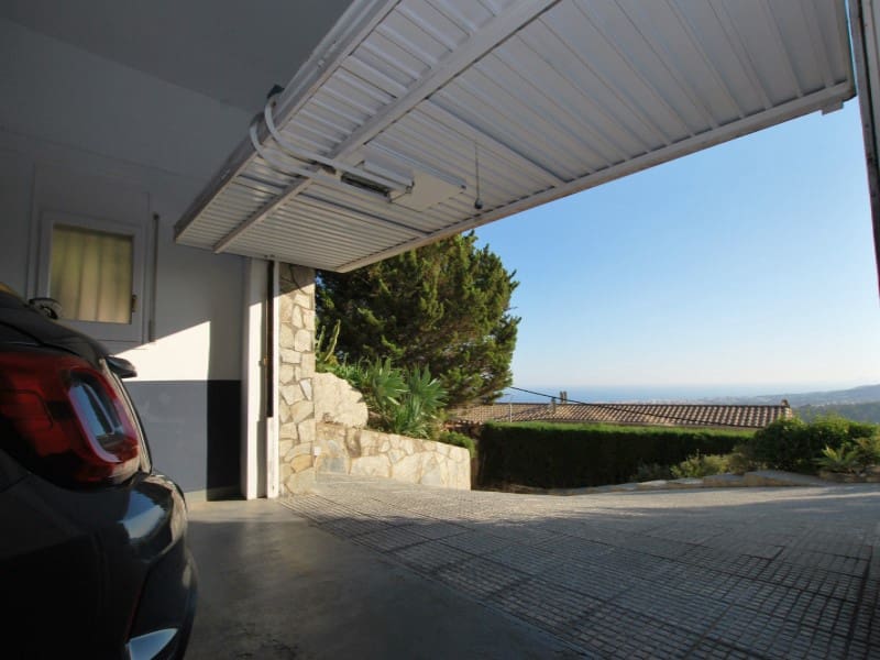 5 quarto Moradia para venda em Cabrils com garagem - 940 000 € (Ref: 9458629)