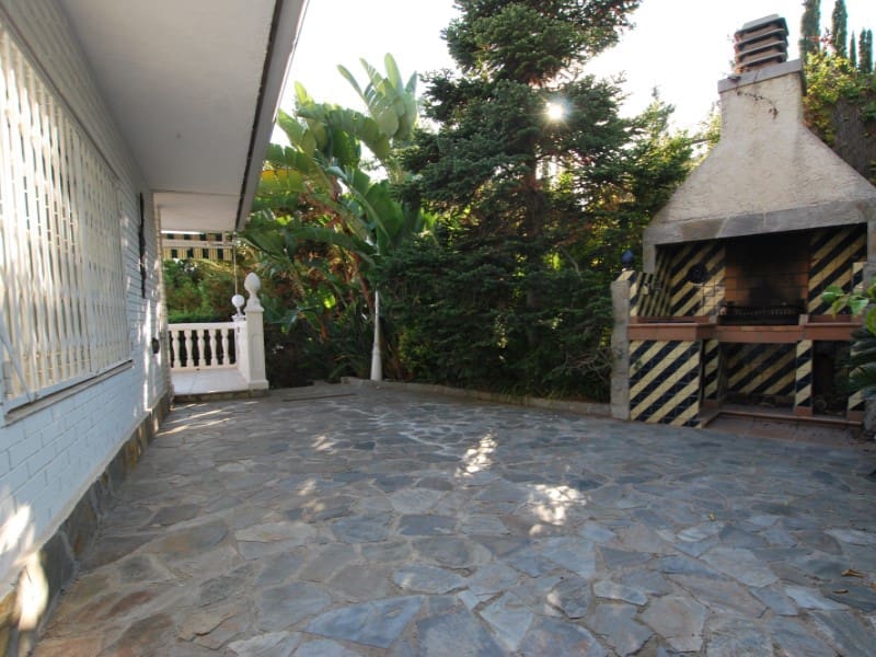 5 quarto Moradia para venda em Cabrils com garagem - 940 000 € (Ref: 9458629)