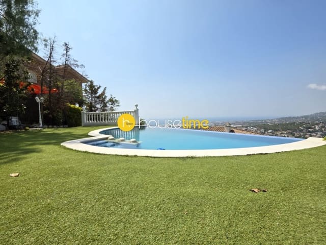 5 bedroom Villa for sale in Cabrils with garage - € 890,000 (Ref: 9458629)