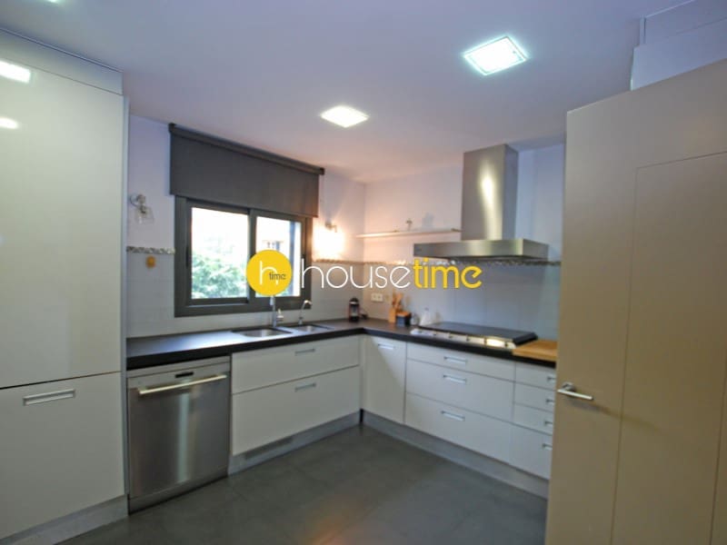 4 quarto Moradia para venda em Cabrera de Mar com garagem - 925 000 € (Ref: 9458630)