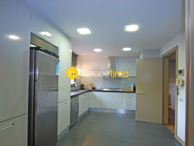 4 quarto Moradia para venda em Cabrera de Mar com garagem - 925 000 € (Ref: 9458630)