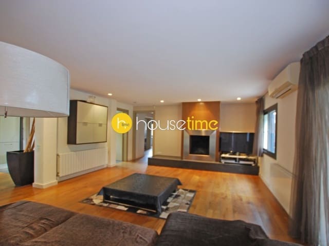 4 quarto Moradia para venda em Cabrera de Mar com garagem - 925 000 € (Ref: 9458630)