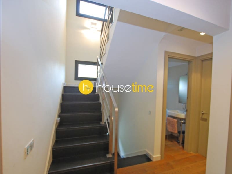 4 quarto Moradia para venda em Cabrera de Mar com garagem - 925 000 € (Ref: 9458630)