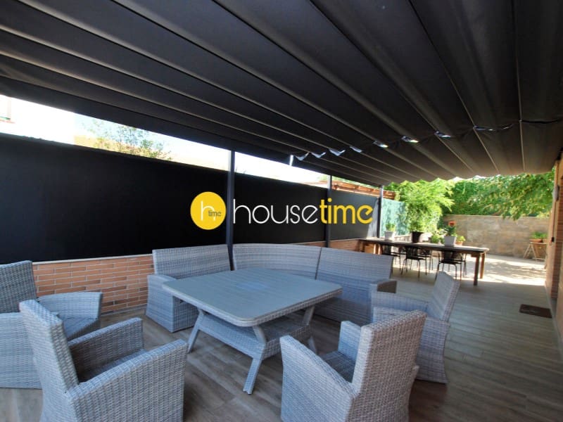 5 makuuhuone Huvila myytävänä paikassa Cabrera de Mar mukana 
autotalli - 1 460 000 € (Ref: 9458631)