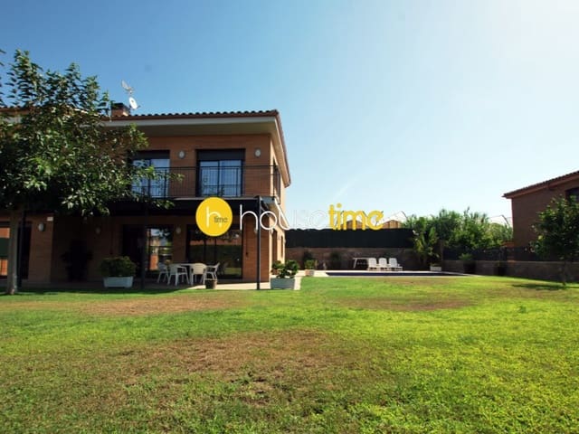 5 makuuhuone Huvila myytävänä paikassa Cabrera de Mar mukana 
autotalli - 1 460 000 € (Ref: 9458631)