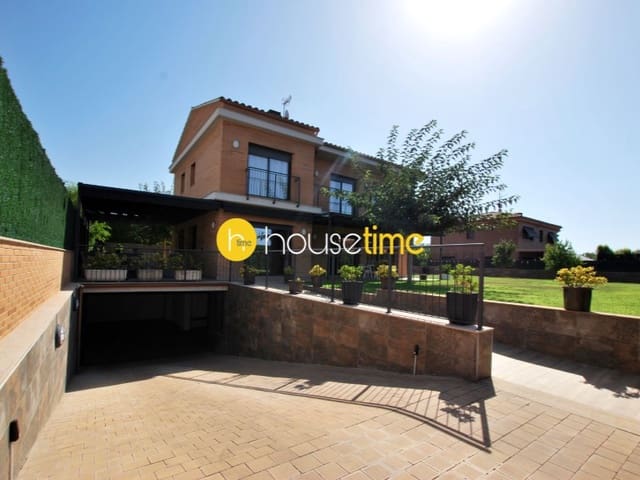 5 makuuhuone Huvila myytävänä paikassa Cabrera de Mar mukana 
autotalli - 1 460 000 € (Ref: 9458631)