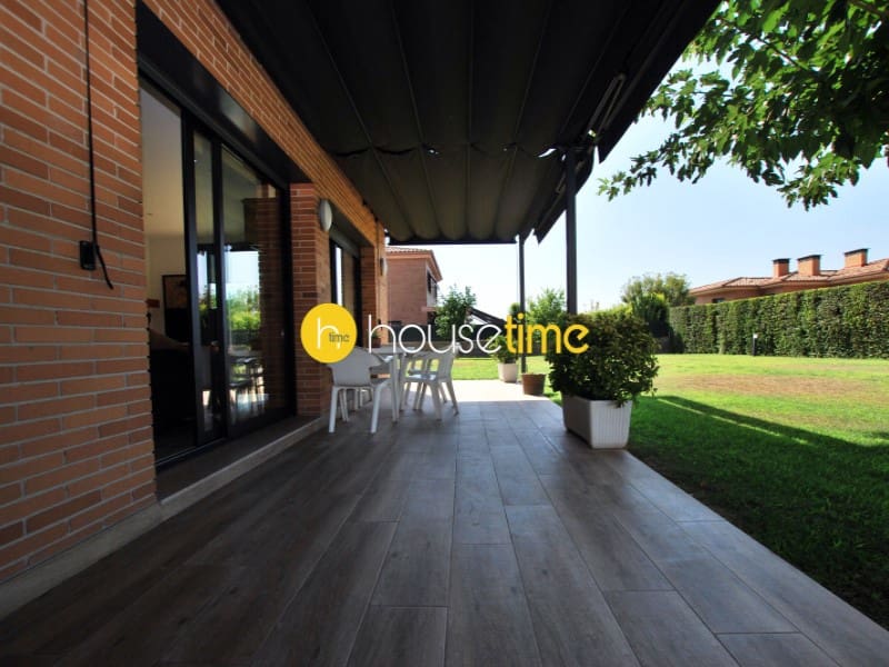 5 makuuhuone Huvila myytävänä paikassa Cabrera de Mar mukana 
autotalli - 1 460 000 € (Ref: 9458631)