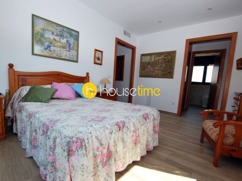 5 makuuhuone Huvila myytävänä paikassa Cabrera de Mar mukana 
autotalli - 1 460 000 € (Ref: 9458631)