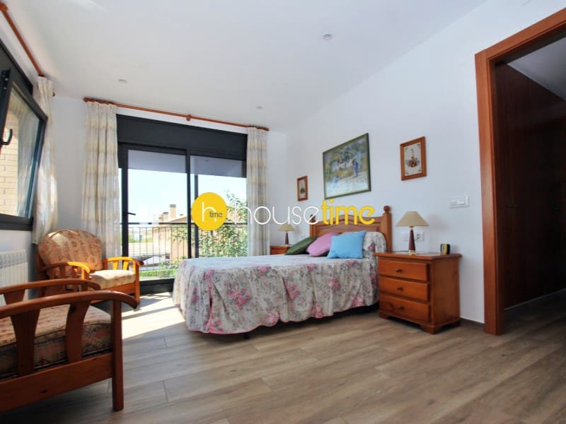 5 makuuhuone Huvila myytävänä paikassa Cabrera de Mar mukana 
autotalli - 1 460 000 € (Ref: 9458631)