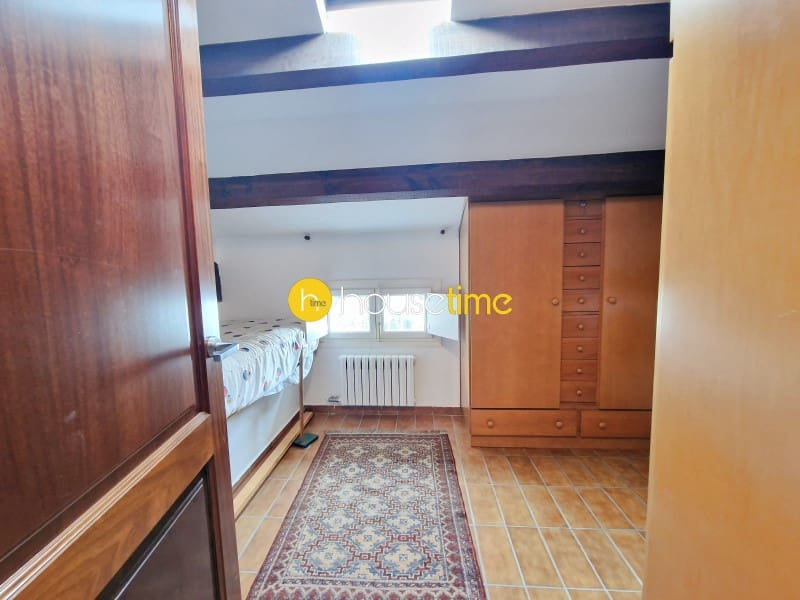 6 bedroom Villa for sale in Vilassar de Mar - € 825,000 (Ref: 9458633)