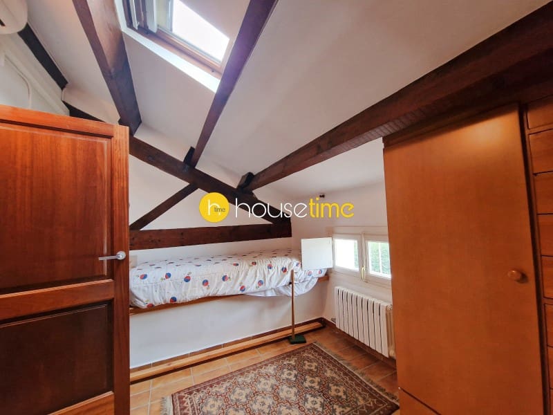 6 bedroom Villa for sale in Vilassar de Mar - € 825,000 (Ref: 9458633)