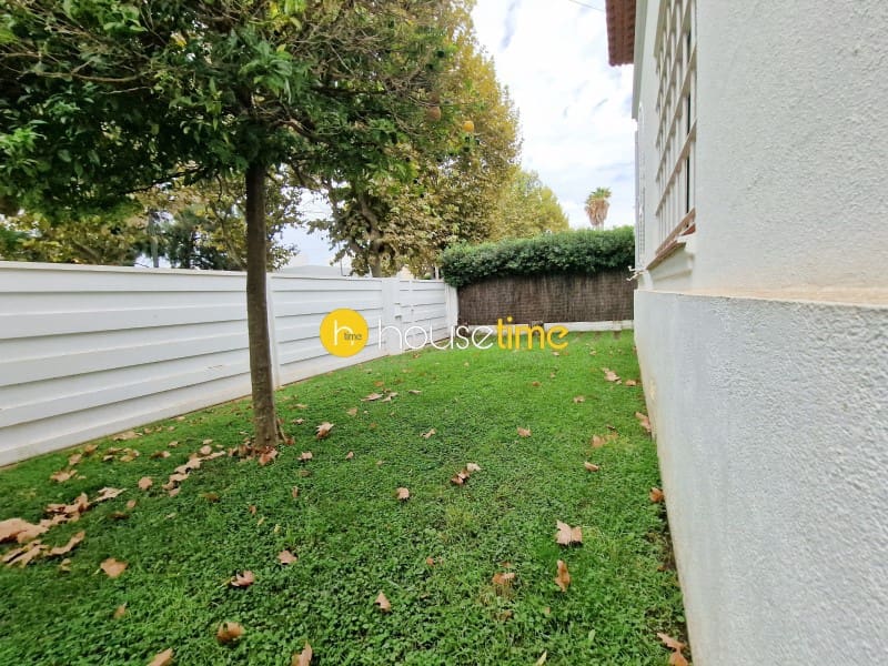 6 bedroom Villa for sale in Vilassar de Mar - € 825,000 (Ref: 9458633)