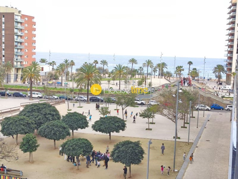 3 soveværelse Lejlighed til salg i Badalona med garage - € 554.000 (Ref: 9458634)