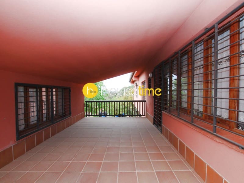 4 sovrum Villa till salu i Mataro - 820 000 € (Ref: 9458635)