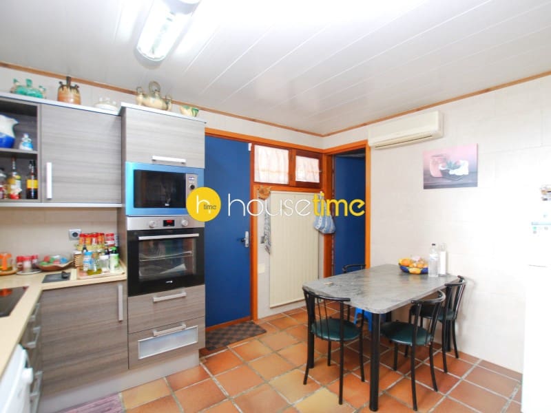 4 sovrum Villa till salu i Mataro - 820 000 € (Ref: 9458635)