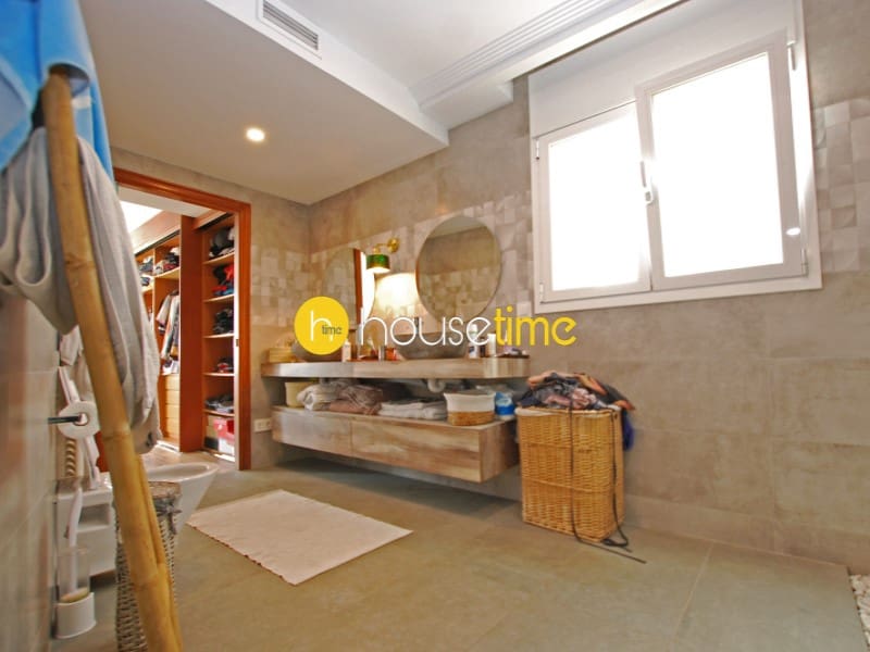 3 bedroom Villa for sale in Alella - € 2,490,000 (Ref: 9458637)