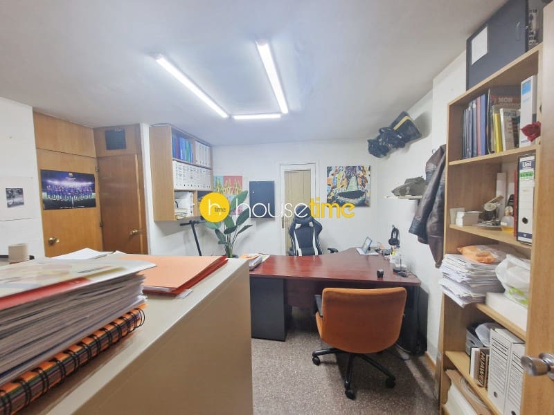 3 sypialnia Mieszkanie na sprzedaż w Miasto Barcelona - 320 000 € (Ref: 9458638)