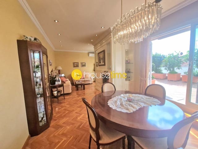 4 Zimmer Penthouse zu verkaufen in El Camp de L'Arpa del Clot, Barcelona Stadt - 950.000 € (Ref: 9458641)