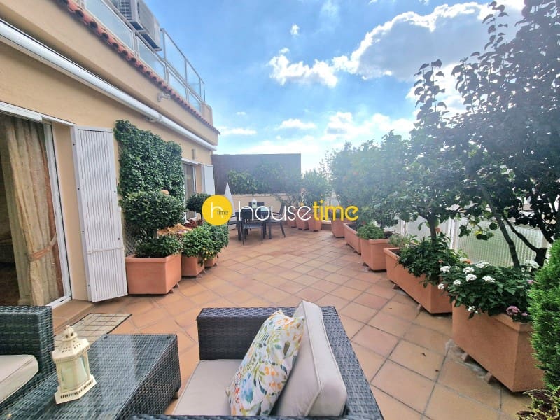 4 Zimmer Penthouse zu verkaufen in Barcelona Stadt - 950.000 € (Ref: 9458641)