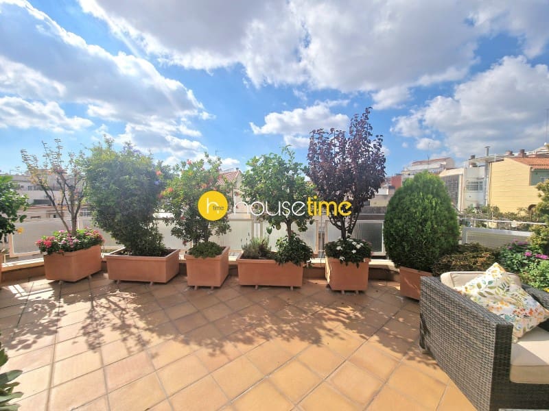 4 Zimmer Penthouse zu verkaufen in Barcelona Stadt - 950.000 € (Ref: 9458641)