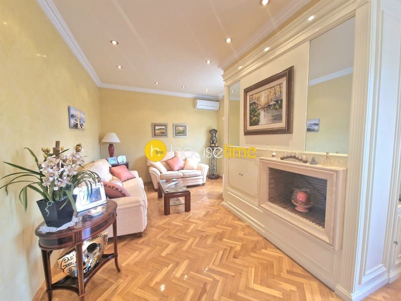 4 Zimmer Penthouse zu verkaufen in Barcelona Stadt - 950.000 € (Ref: 9458641)