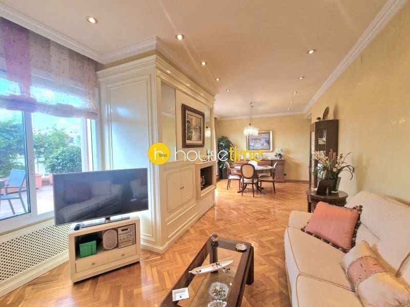 4 Zimmer Penthouse zu verkaufen in Barcelona Stadt - 950.000 € (Ref: 9458641)