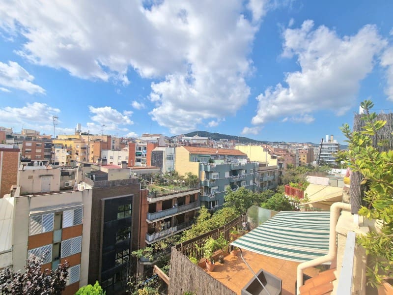 4 Zimmer Penthouse zu verkaufen in Barcelona Stadt - 950.000 € (Ref: 9458641)