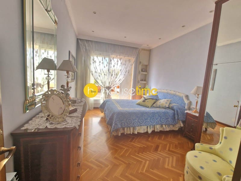 4 Zimmer Penthouse zu verkaufen in Barcelona Stadt - 950.000 € (Ref: 9458641)