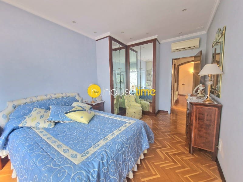 4 Zimmer Penthouse zu verkaufen in Barcelona Stadt - 950.000 € (Ref: 9458641)