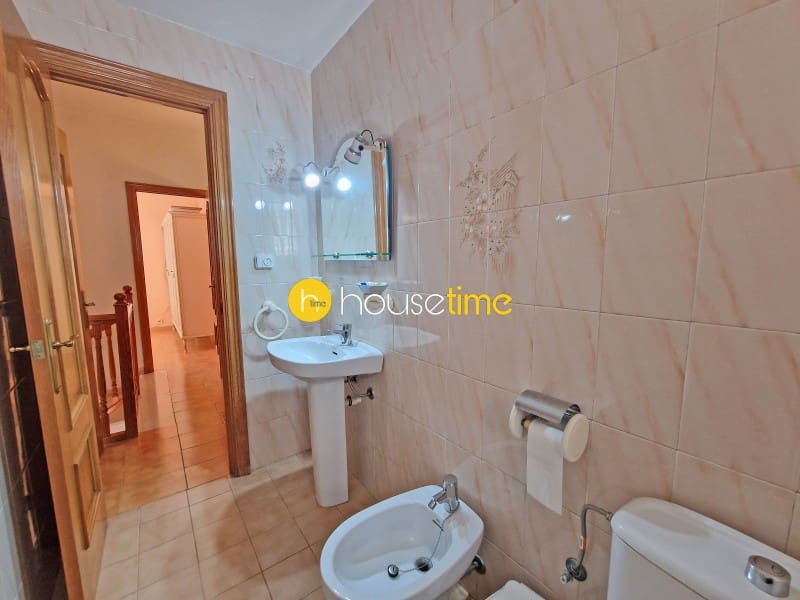 3 bedroom Townhouse for sale in Vilassar de Mar - € 349,000 (Ref: 9458642)