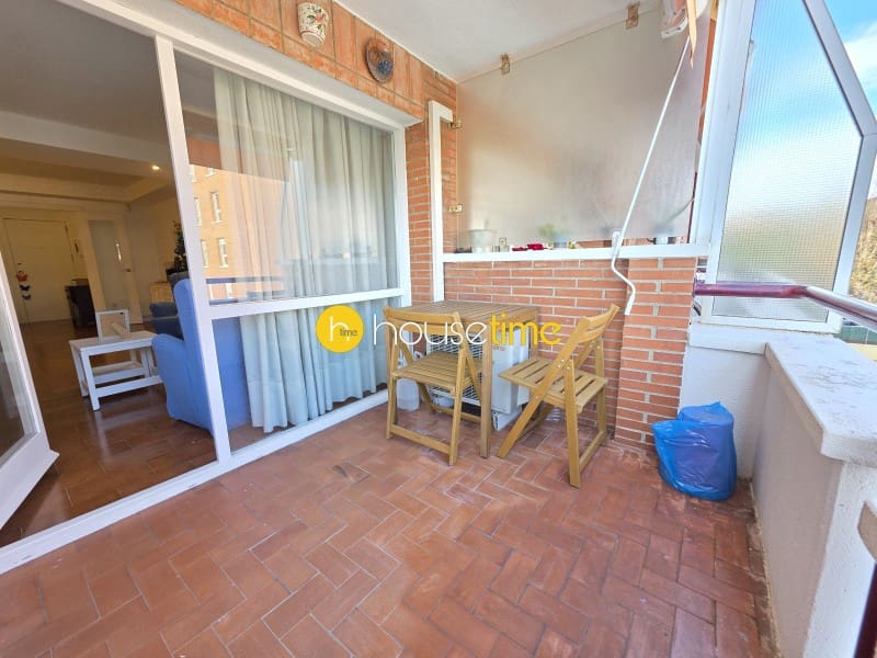 3 makuuhuone Asunto myytävänä paikassa Premia de Mar mukana 
autotalli - 395 000 € (Ref: 9475001)