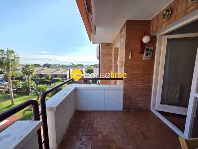 3 makuuhuone Asunto myytävänä paikassa Premià de Mar mukana 
autotalli - 395 000 € (Ref: 9475001)