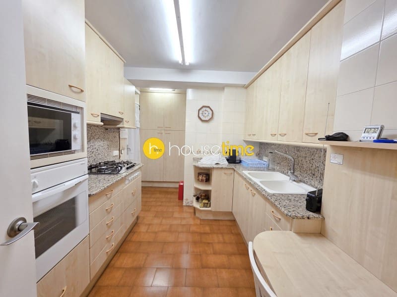 3 makuuhuone Asunto myytävänä paikassa Premia de Mar mukana 
autotalli - 395 000 € (Ref: 9475001)