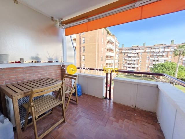3 bedroom Flat for sale in Premià de Mar with garage - € 395,000 (Ref: 9475001)
