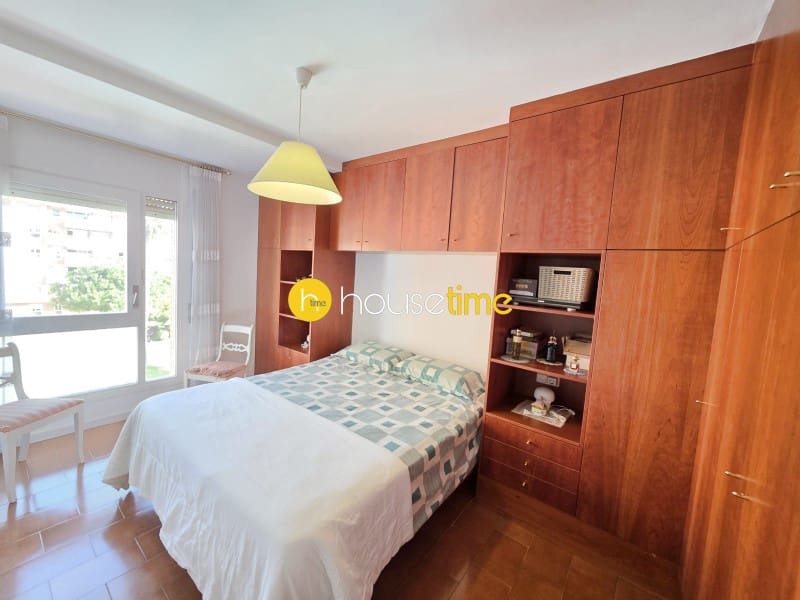 3 makuuhuone Asunto myytävänä paikassa Premia de Mar mukana 
autotalli - 395 000 € (Ref: 9475001)