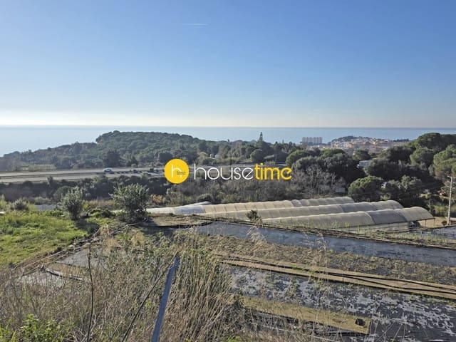 Teren niezagospodarowany na sprzedaż w Sant Cebrià de Vallalta - 380 000 € (Ref: 9483573)