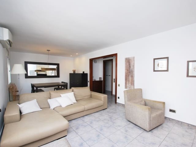 3 quarto Apartamento para arrendar em Vilassar de Mar - 1 500 € (Ref: 9496416)