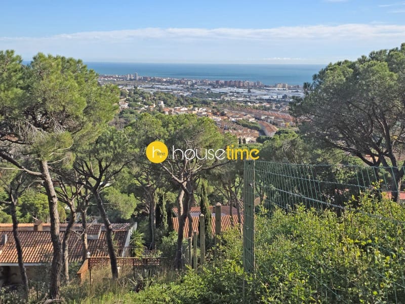 Teren niezagospodarowany na sprzedaż w Premia de Dalt - 425 000 € (Ref: 9551917)