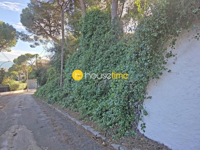 Teren niezagospodarowany na sprzedaż w Premià de Dalt - 425 000 € (Ref: 9551917)