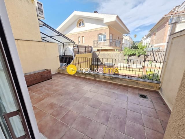 3 sypialnia Dom na sprzedaż w Vilassar de Mar - 570 000 € (Ref: 9948426)