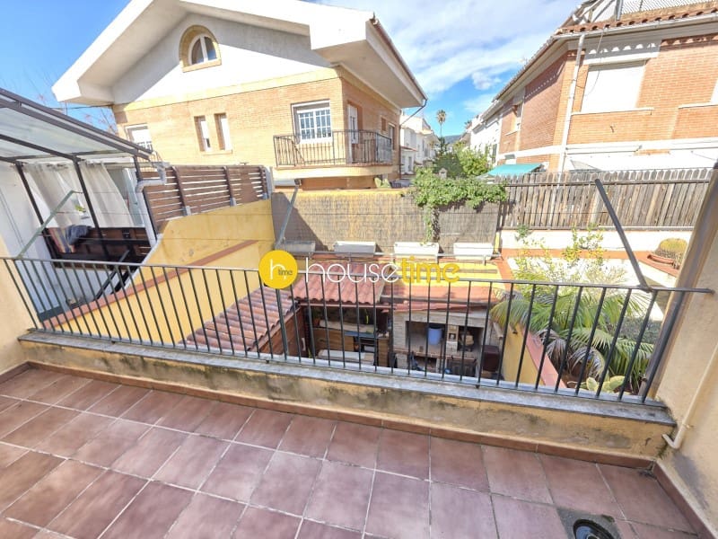 3 sypialnia Dom na sprzedaż w Vilassar de Mar - 570 000 € (Ref: 9948426)