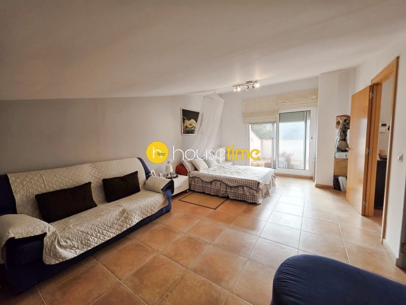 9 sypialnia Willa na sprzedaż w Argentona z garażem - 735 000 € (Ref: 9948428)