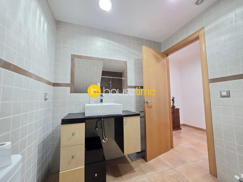 9 sypialnia Willa na sprzedaż w Argentona z garażem - 735 000 € (Ref: 9948428)