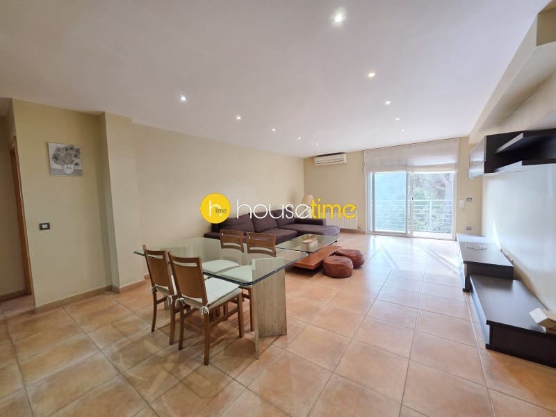 9 sypialnia Willa na sprzedaż w Argentona z garażem - 735 000 € (Ref: 9948428)
