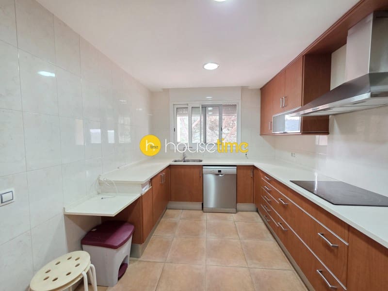 9 sypialnia Willa na sprzedaż w Argentona z garażem - 735 000 € (Ref: 9948428)