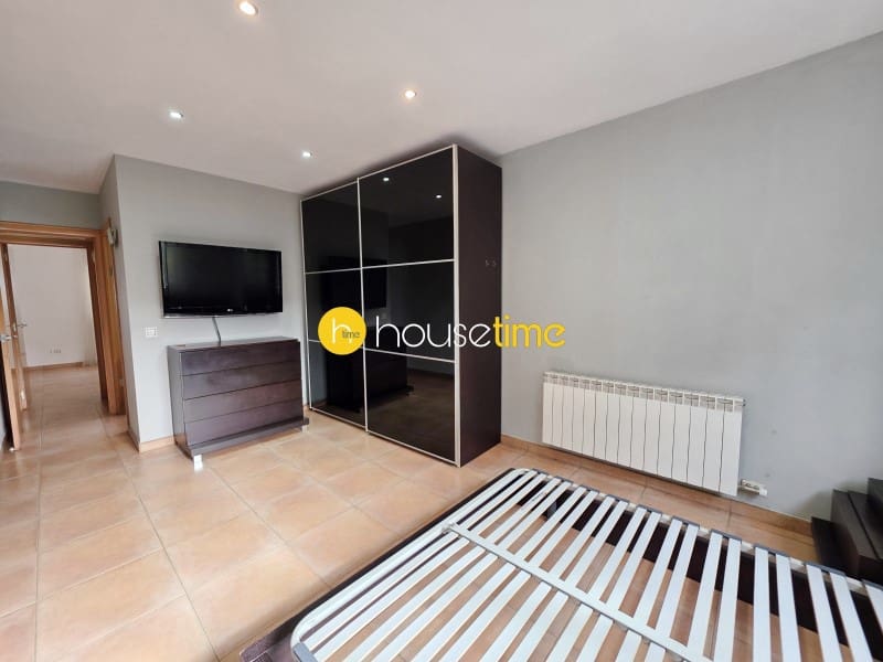 9 sypialnia Willa na sprzedaż w Argentona z garażem - 735 000 € (Ref: 9948428)