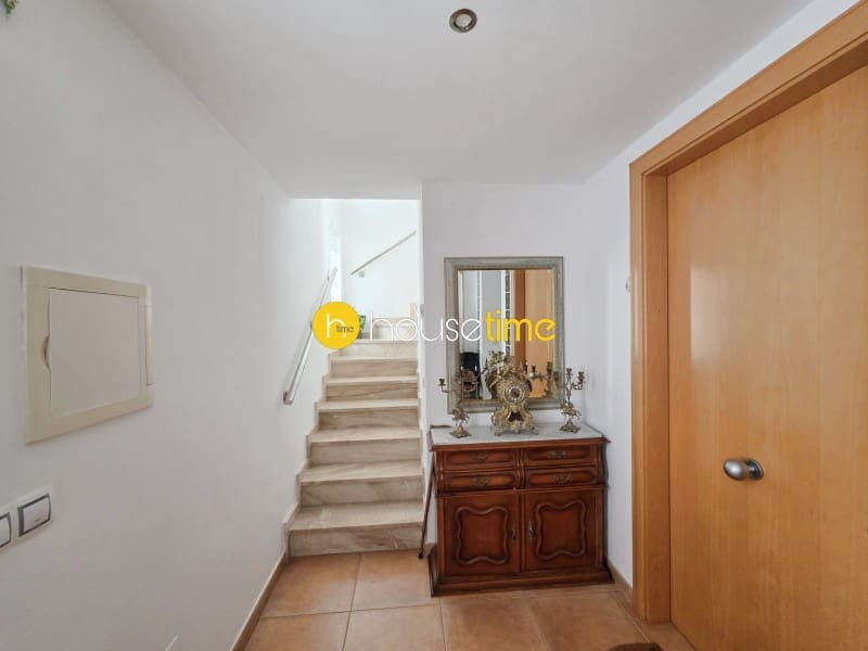 9 sypialnia Willa na sprzedaż w Argentona z garażem - 735 000 € (Ref: 9948428)