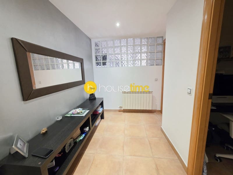 9 sypialnia Willa na sprzedaż w Argentona z garażem - 735 000 € (Ref: 9948428)